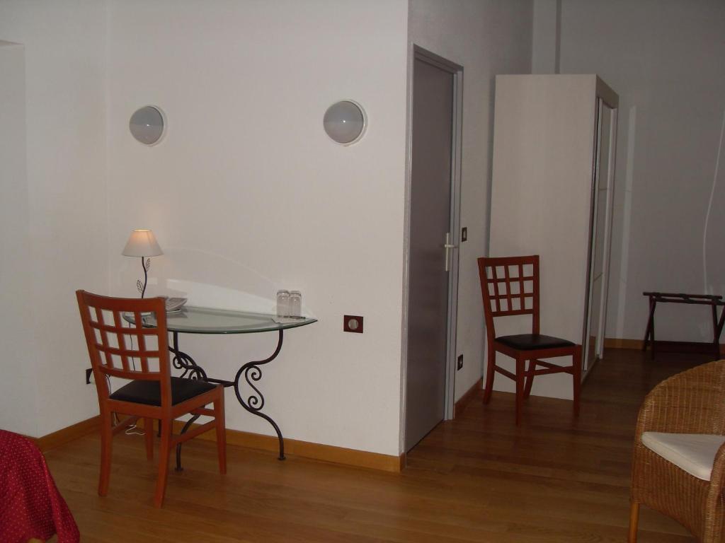 La Bastide Du Soleil Hotel Vinezac Room photo